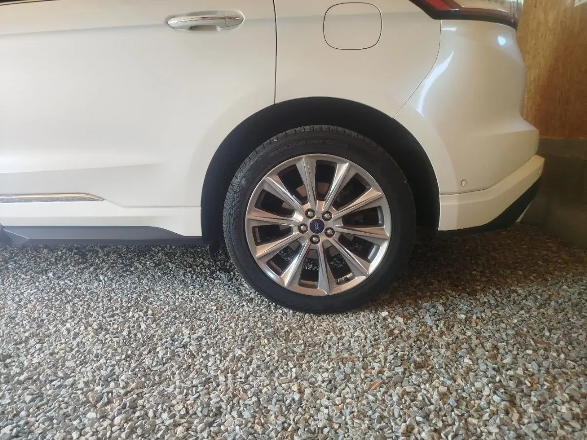 Ford Edge 2018 photo 3