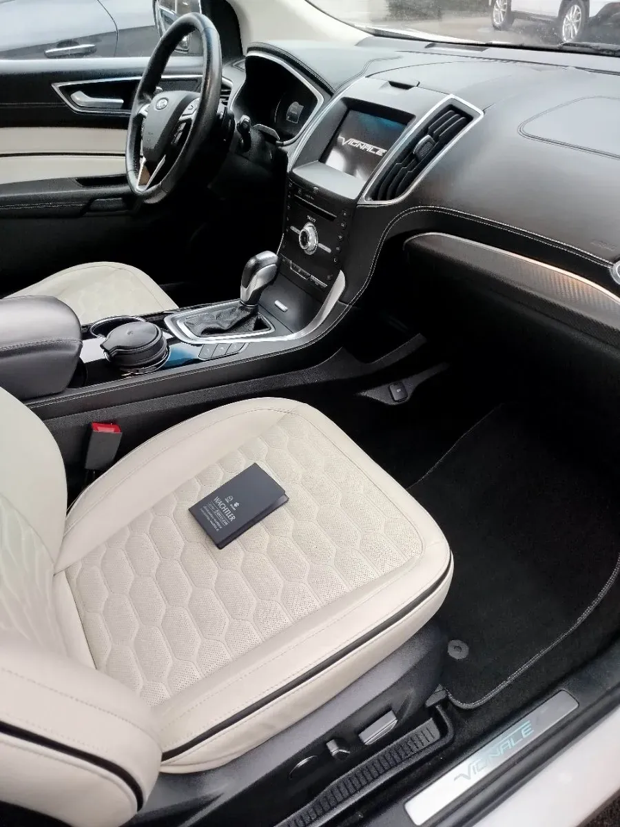 Ford Edge 2018 photo 2