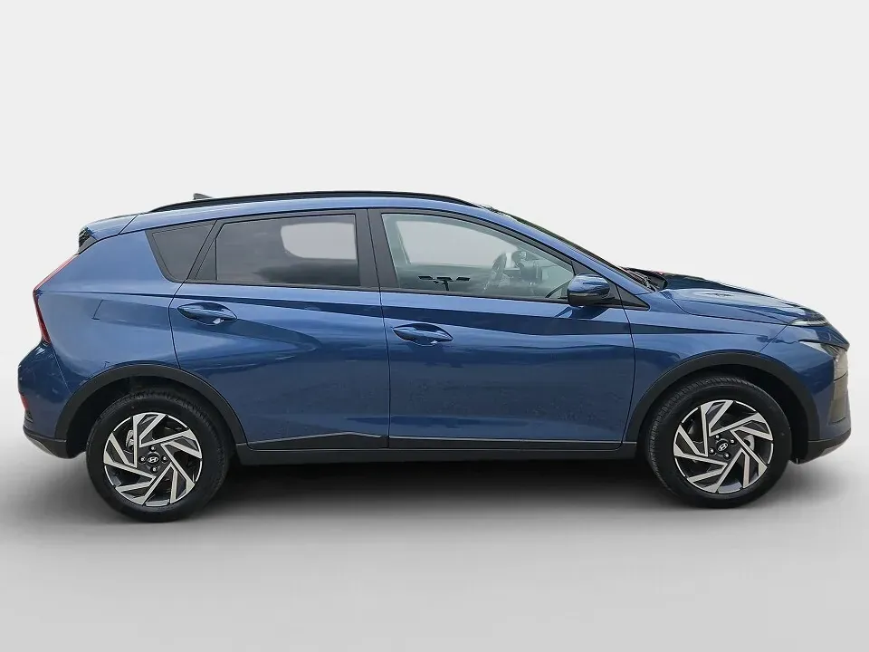 Hyundai Bayon photo 3