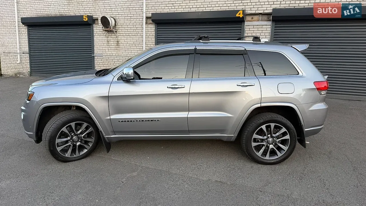 Jeep Grand Cherokee 2017 photo 3