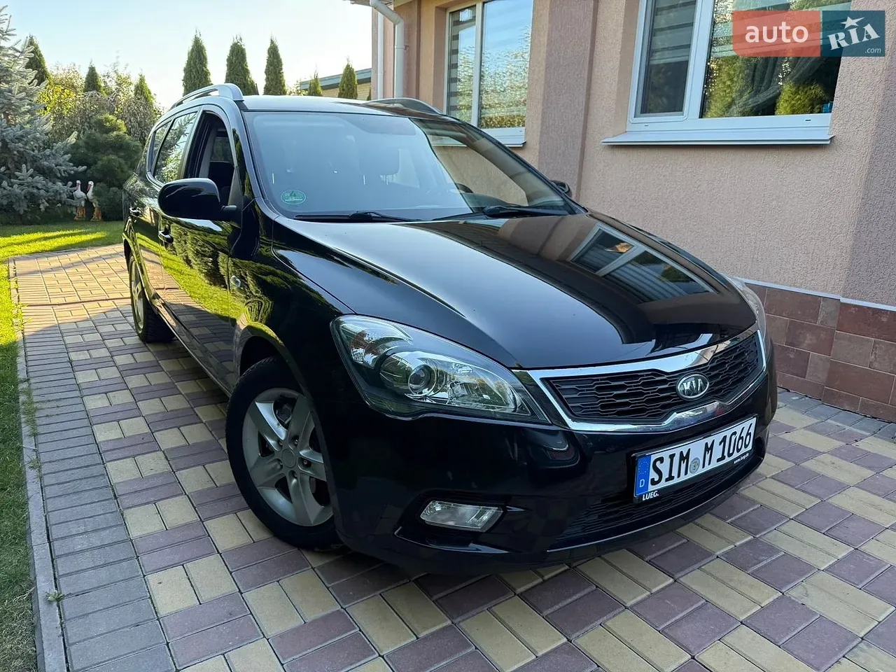 Kia Ceed 2011 photo 3