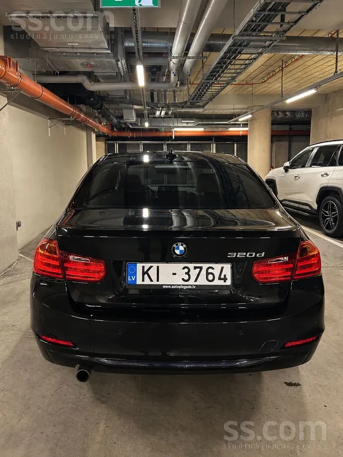 BMW 320D 2014 photo 2