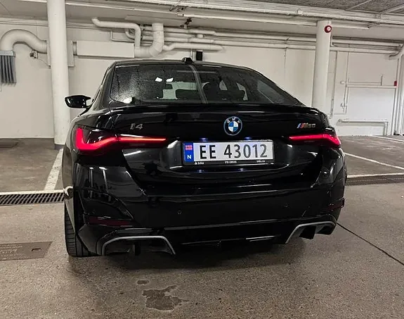 BMW I4 2022 photo 5