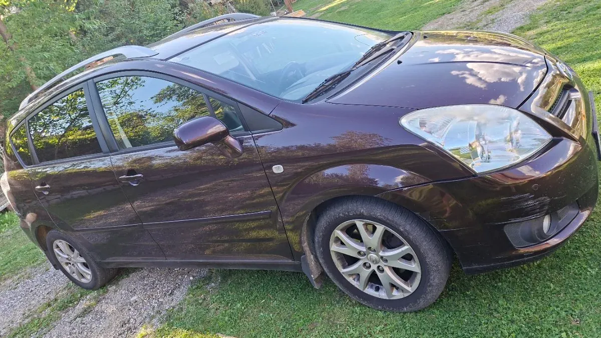Toyota Corolla Verso 2008 photo 3