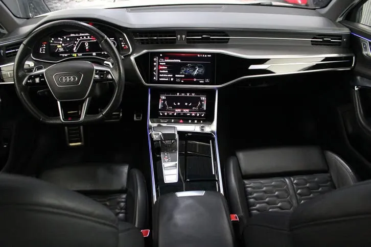 Audi A6 2021 photo 2