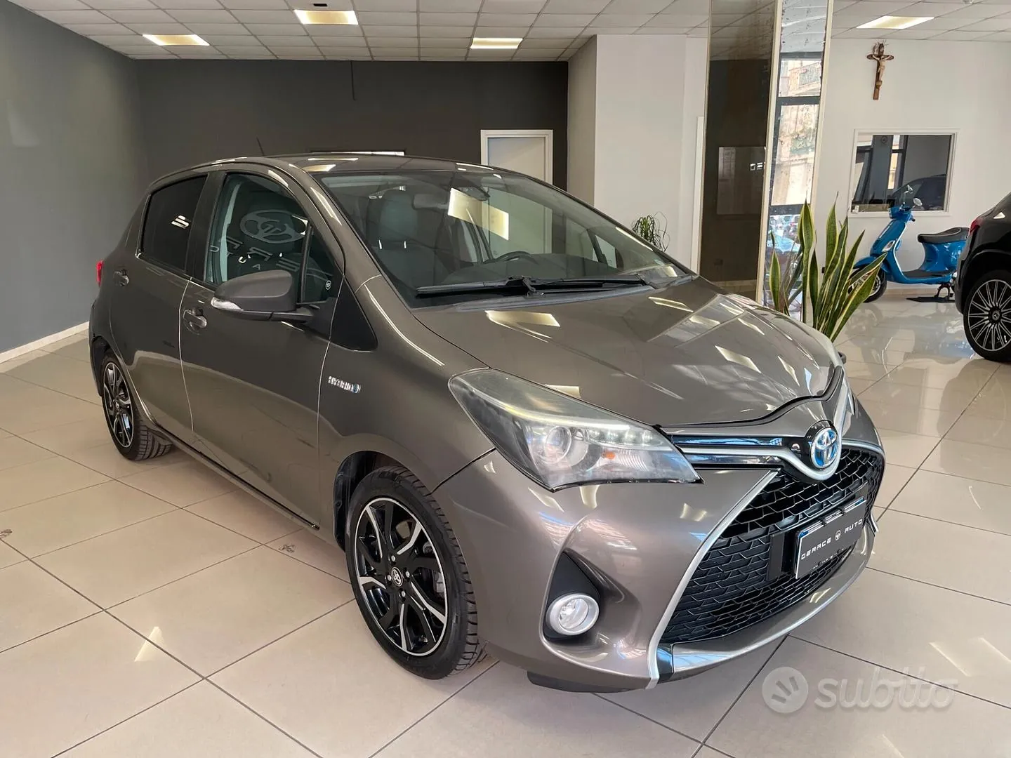 Toyota Yaris 2015 photo 3
