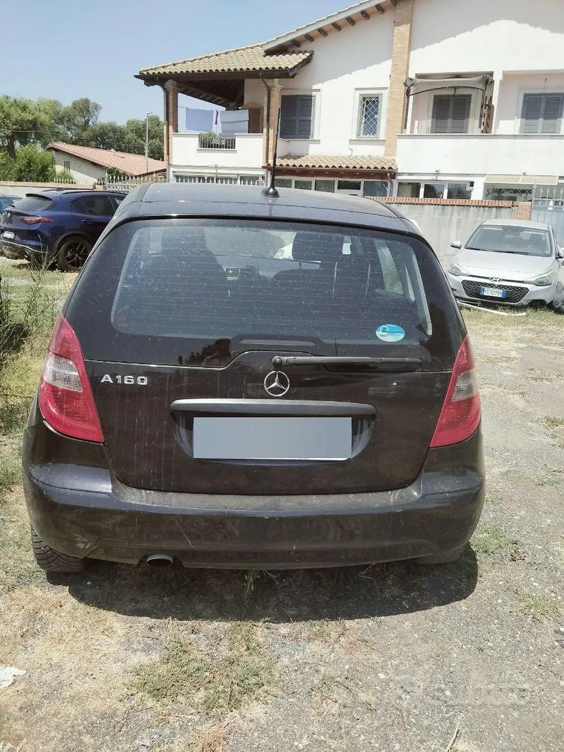 Mercedes-Benz A-Class 2010 photo 5