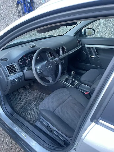 Opel Vectra 2006 photo 2