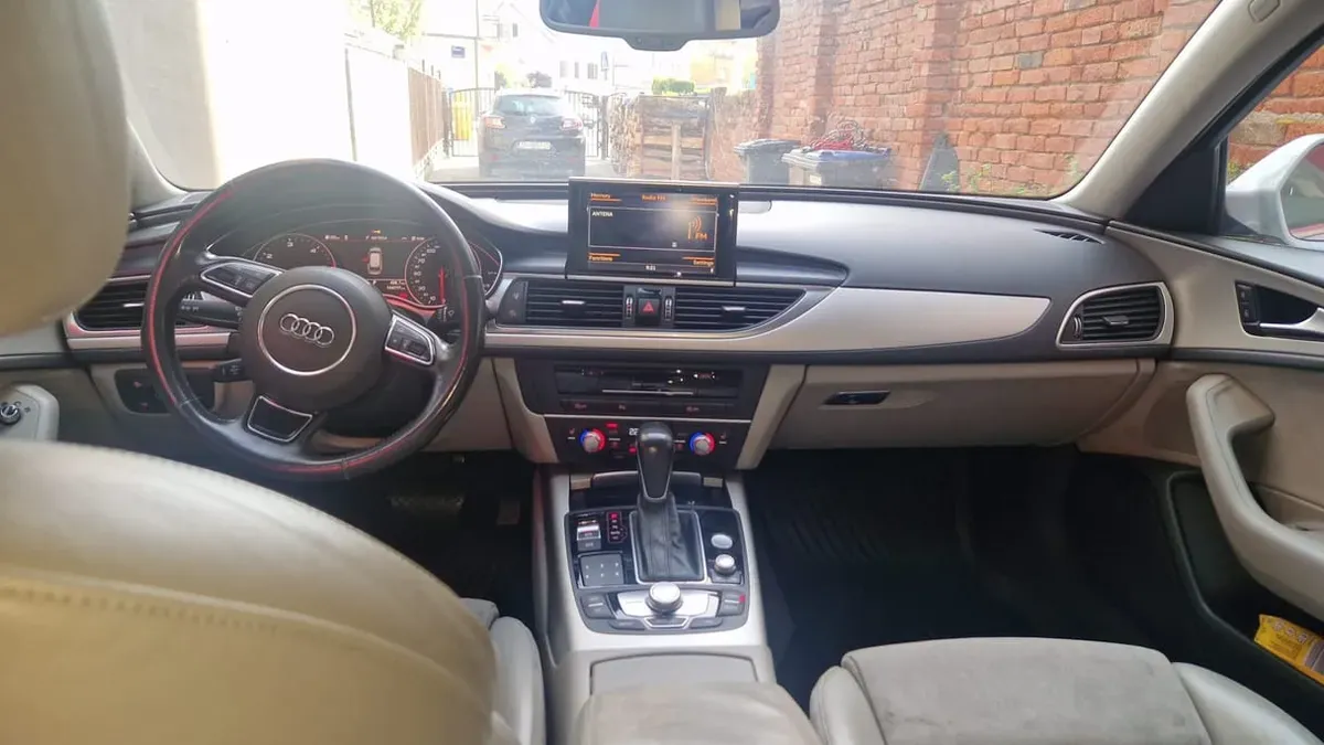 Audi A6 2016 photo 2