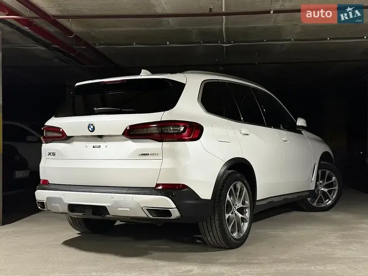 BMW X5 2019 photo 4