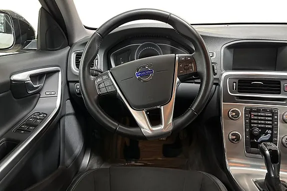 Volvo V60 Cross Country 2016 photo 3