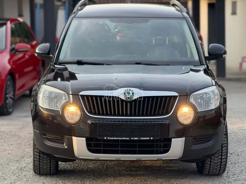 Skoda Yeti 2013 photo 2