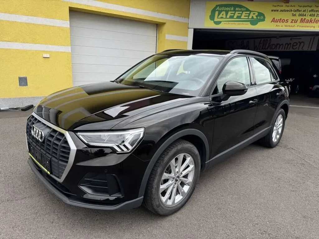 Audi Q3 2020 photo 2
