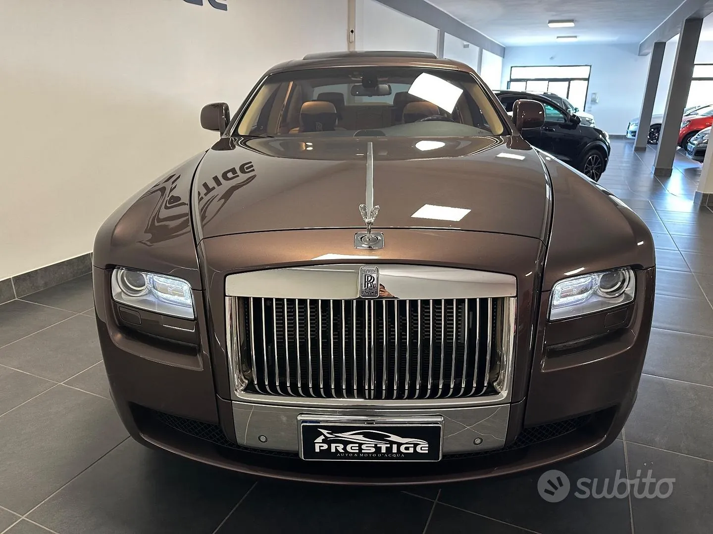 Rolls-Royce Ghost 2010 photo 3