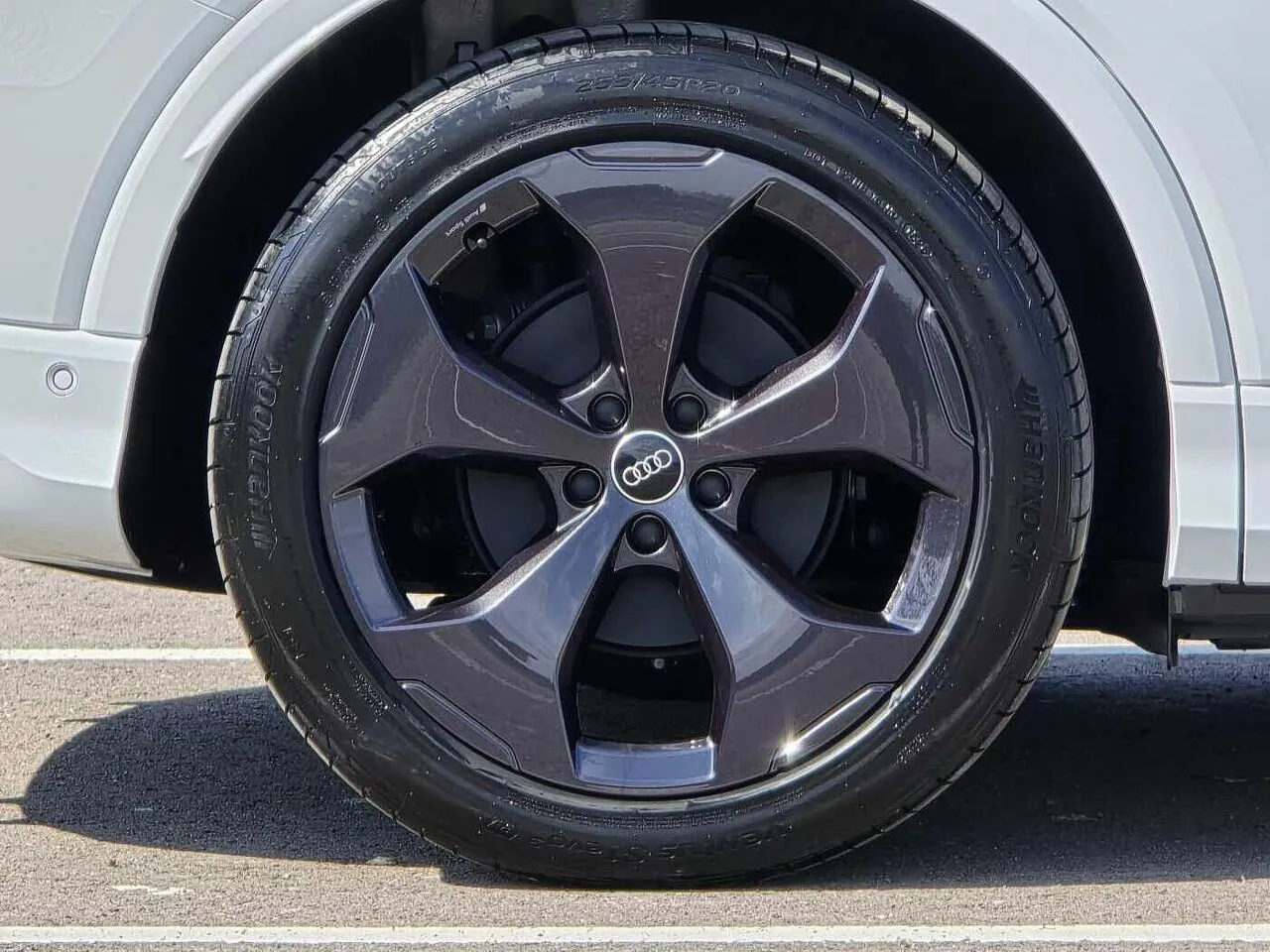 Audi Q4 E-Tron 2026 photo 5