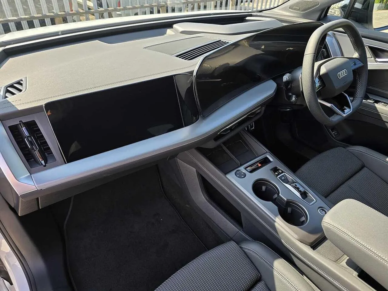 Audi Q4 E-Tron 2026 photo 2