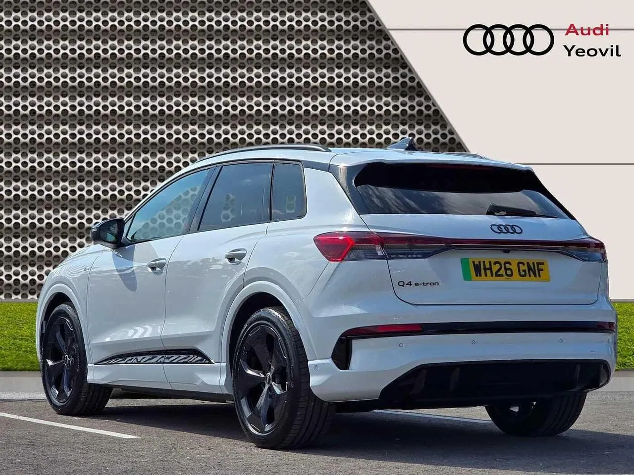 Audi Q4 E-Tron 2026 photo 3