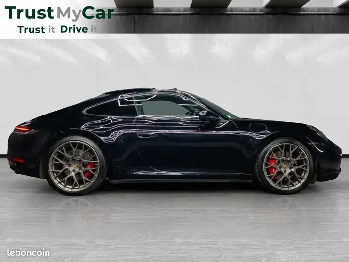 Porsche 911 2019 photo 3