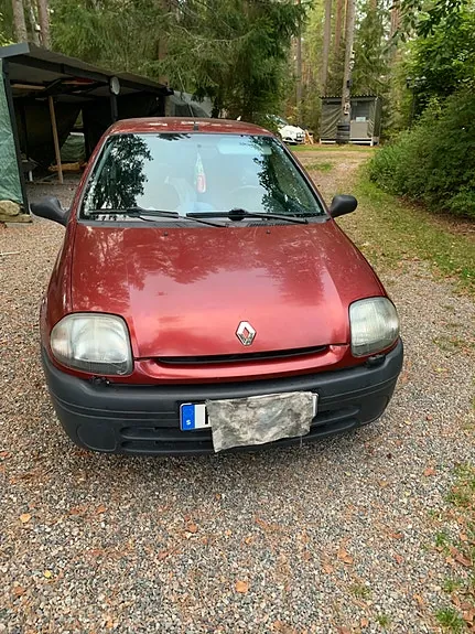 Renault Clio 1999 photo 5