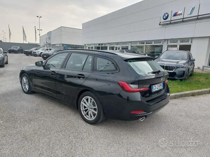 BMW 3 Series 2025 photo 5