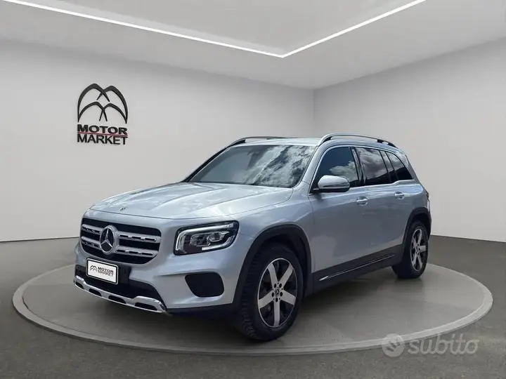Mercedes-Benz Glb