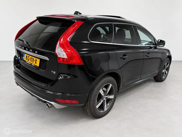 Volvo Xc60 2016 photo 2