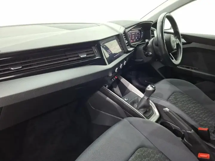 Audi A1 2023 photo 5