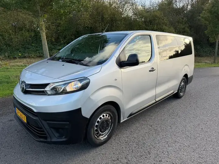 Toyota Proace 2018 photo 3