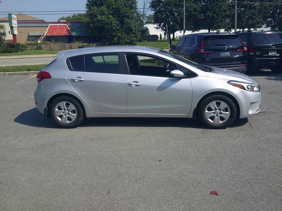 Kia Forte 2017 photo 2