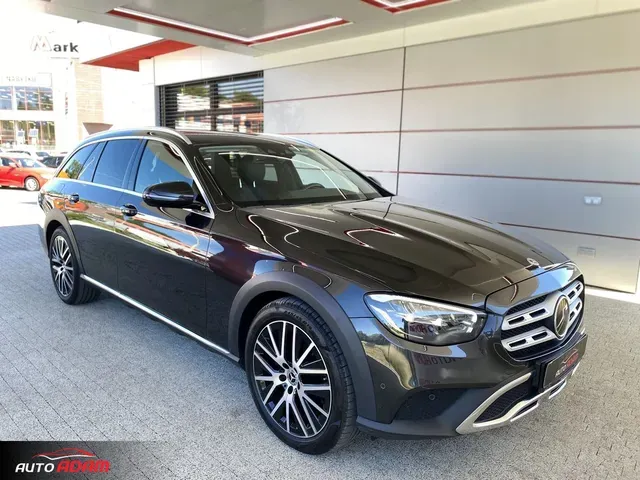 Mercedes-Benz E-Class 2021 photo 3