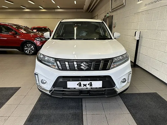 Suzuki Vitara 2022 photo 2