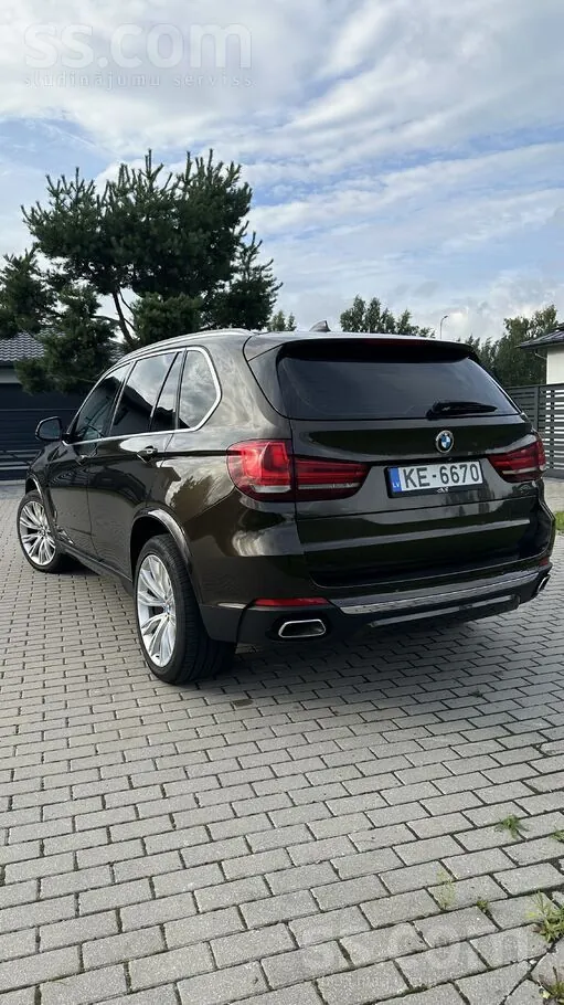 BMW X5 2015 photo 5