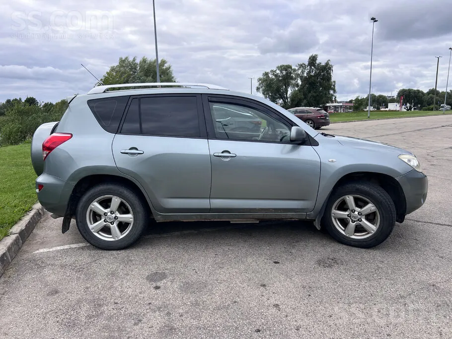 Toyota Rav4 2006 photo 4