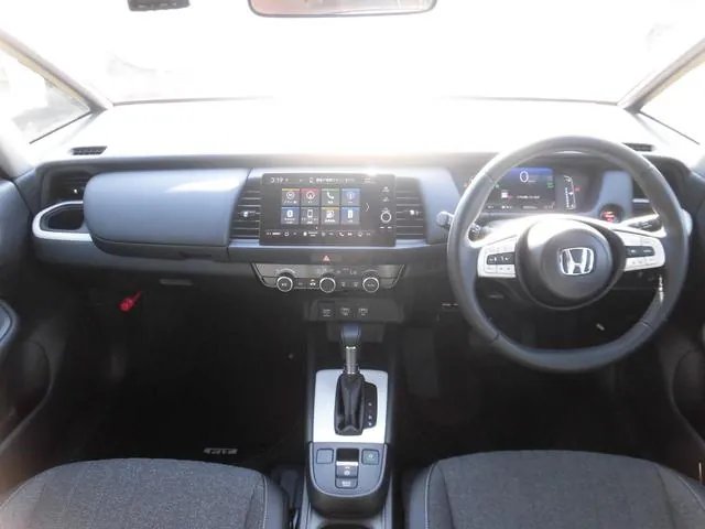 Honda Fit 2025 photo 2