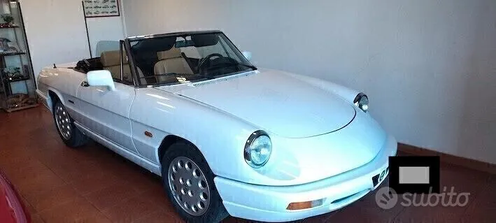 Alfa Romeo Spider 1990 photo 2