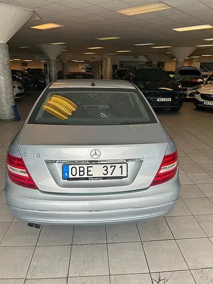 Mercedes-Benz C180 2014 photo 4