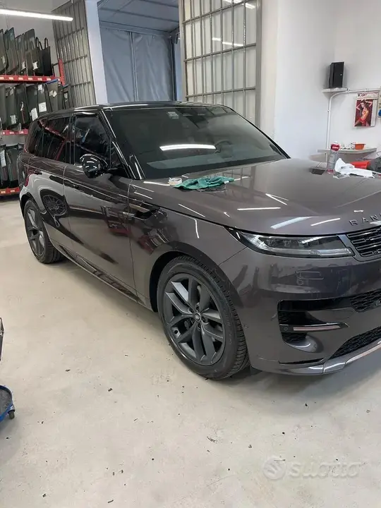 Land Rover Range Rover Sport 2023 photo 5