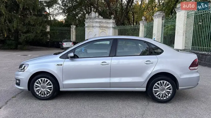 Volkswagen Polo 2019 photo 3