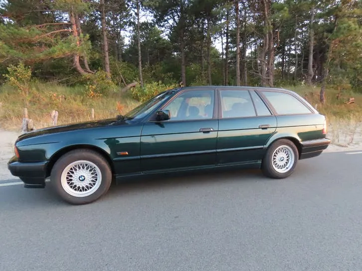 BMW 525I Touring 1995 photo 3