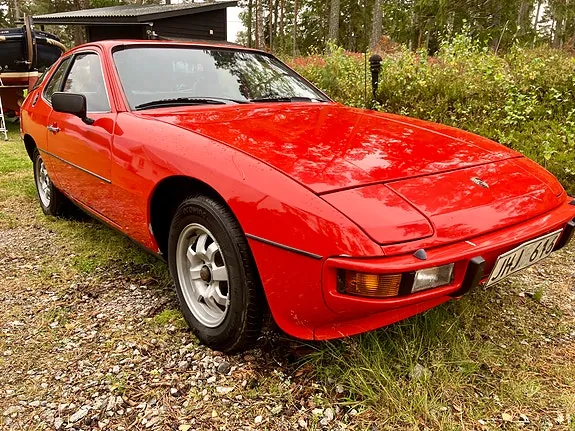Porsche 924 1976 photo 3