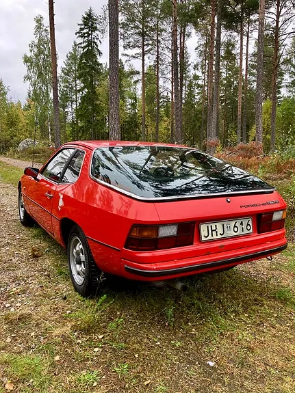 Porsche 924 1976 photo 5