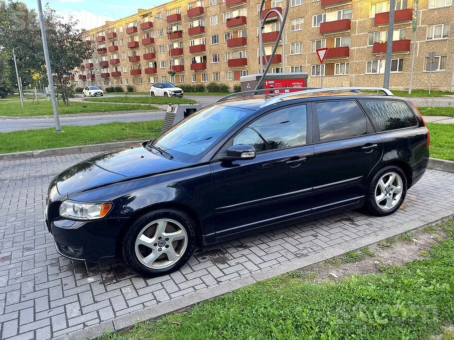 Volvo V50 2008 photo 5