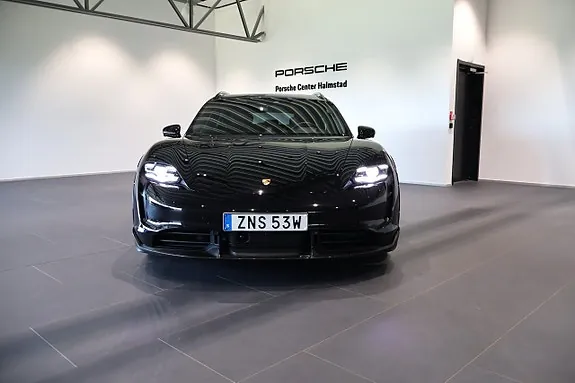 Porsche Taycan Turbo S 2024 photo 3