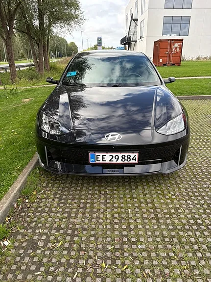 Hyundai Ioniq 6 2023 photo 2