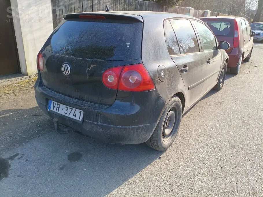 Volkswagen Golf 5 2004 photo 2
