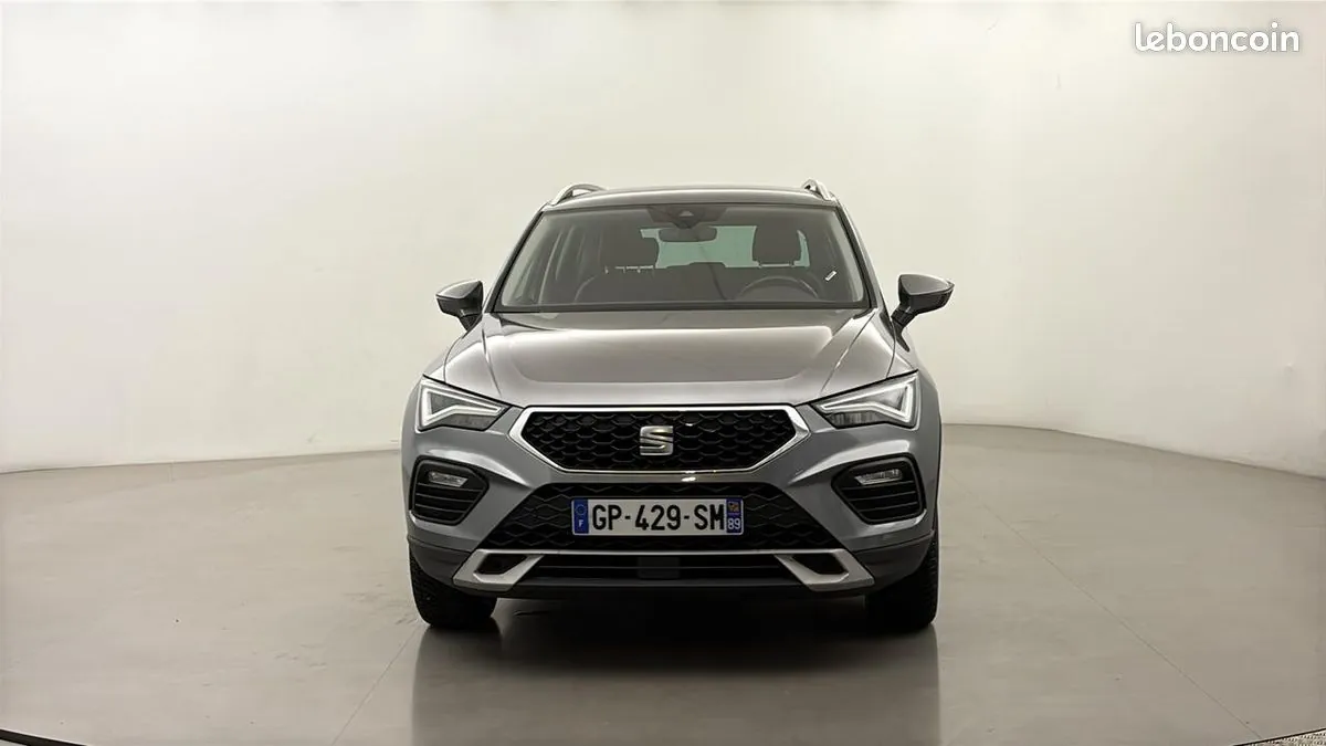 Seat Ateca 2023 photo 2