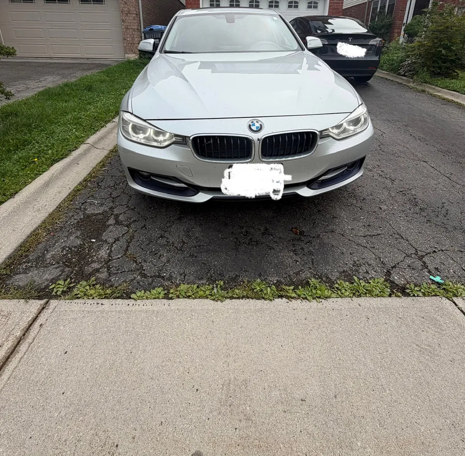 BMW 320I