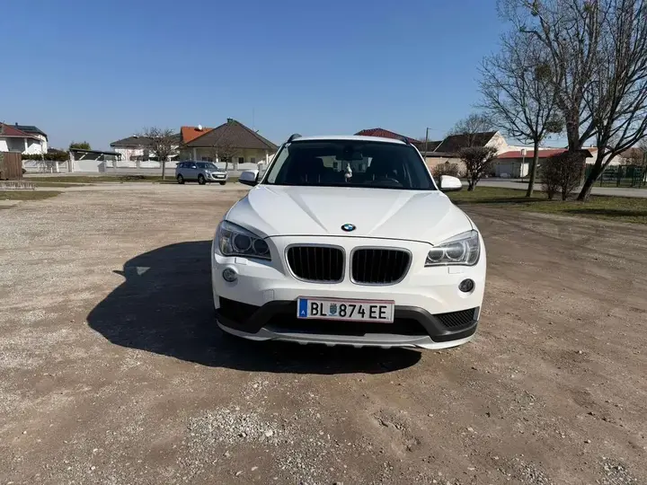 BMW X1 2014 photo 2