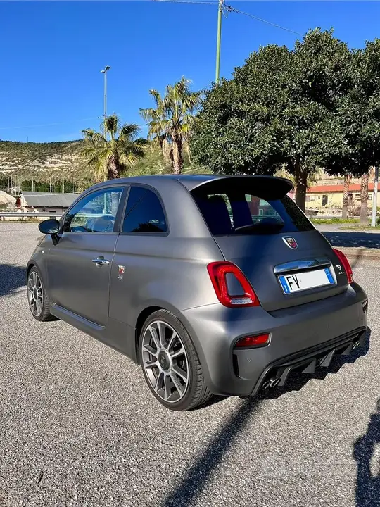 Abarth 595 2019 photo 3
