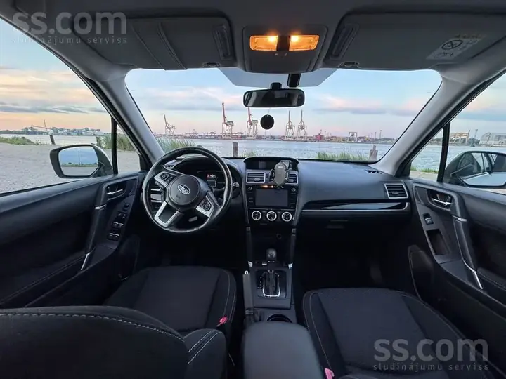 Subaru Forester 2016 photo 3